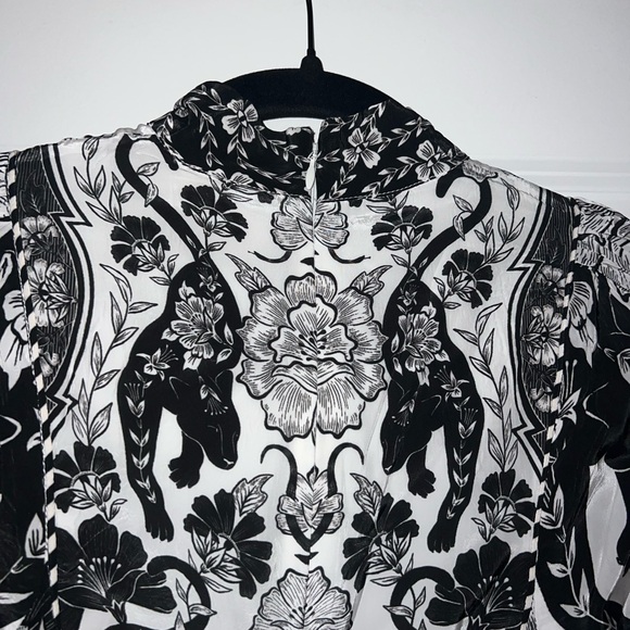 Farm Rio Mini Dress - Picture 5 of 6